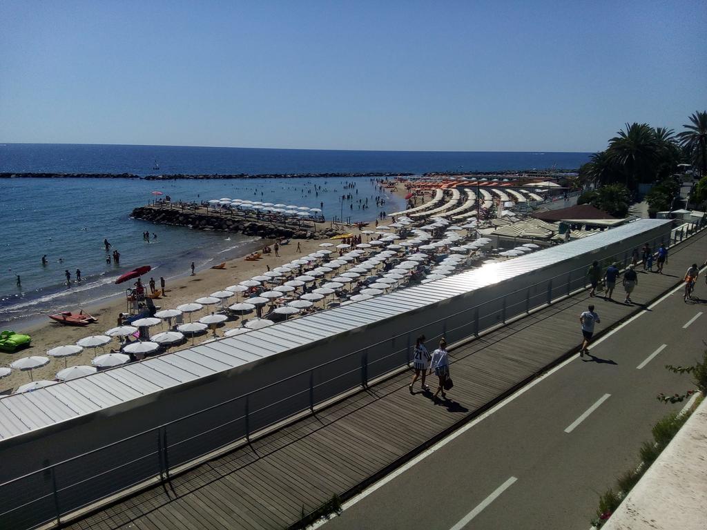 Da Cipollina In Pieno Centro Διαμέρισμα Σαν Ρέμο Εξωτερικό φωτογραφία